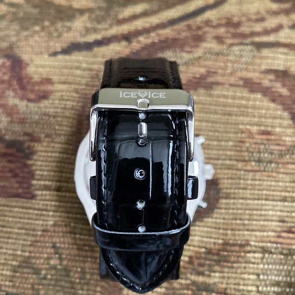 Brand new “Ice Ice Elements” Genuine Diamonds Bezel Large Face Men’s Watch. Nice - Picture 10 of 12